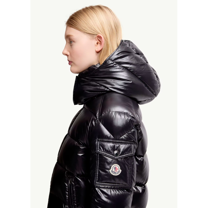 Doudoune courte à capuche MONCLER Maire nylon laqué brillant noir