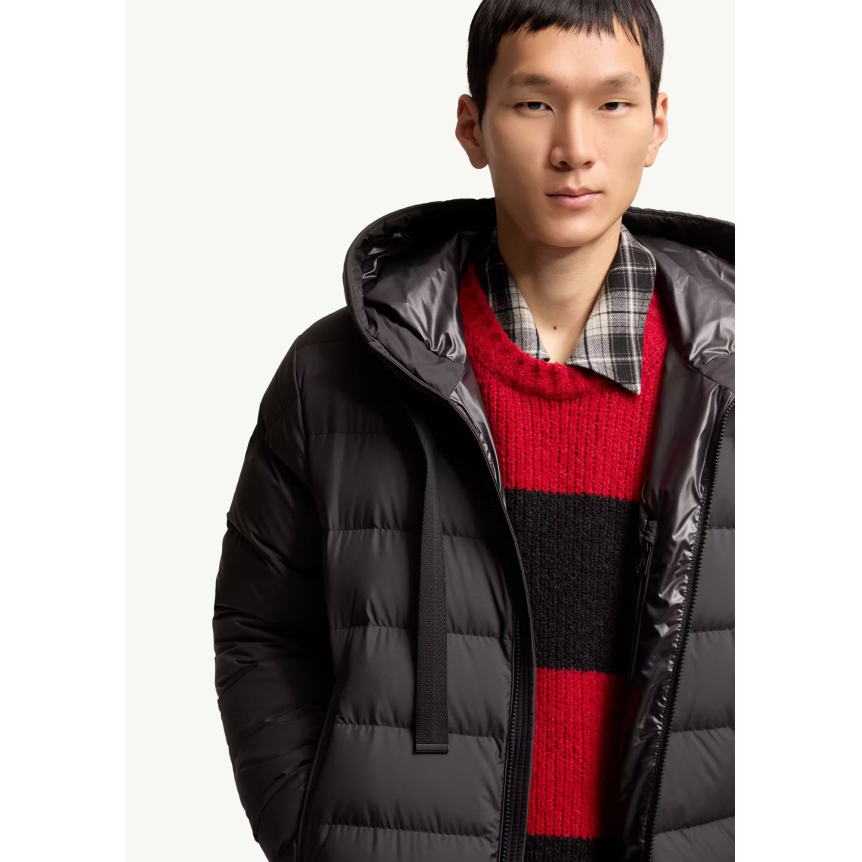 Doudoune à capuche MONCLER Zeflor nylon mat noir cordon
