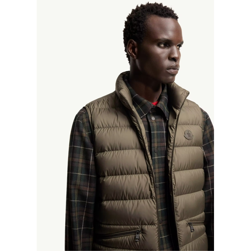 Gilet sans manches doudoune MONCLER Treompan nylon mat vert olive kaki logo cuir