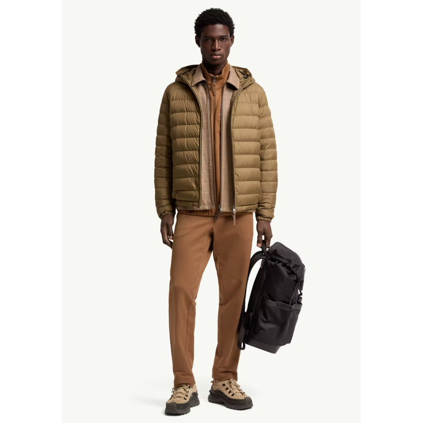 Doudoune courte à capuche MONCLER Solienn nylon vert olive logo cuir