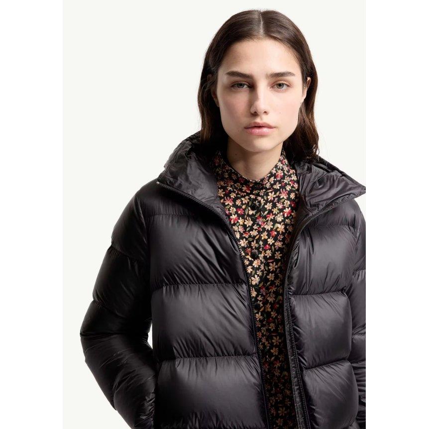 Doudoune courte à capuche MONCLER Feligule nylon mat noir