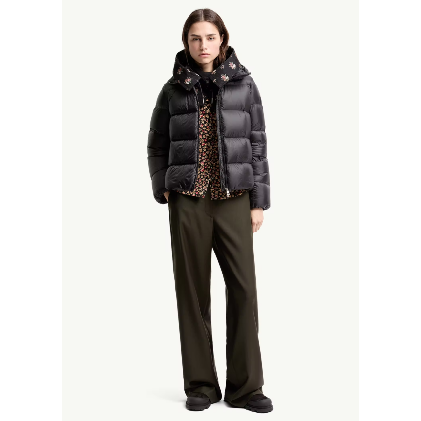 Doudoune courte à capuche MONCLER Feligule nylon mat noir