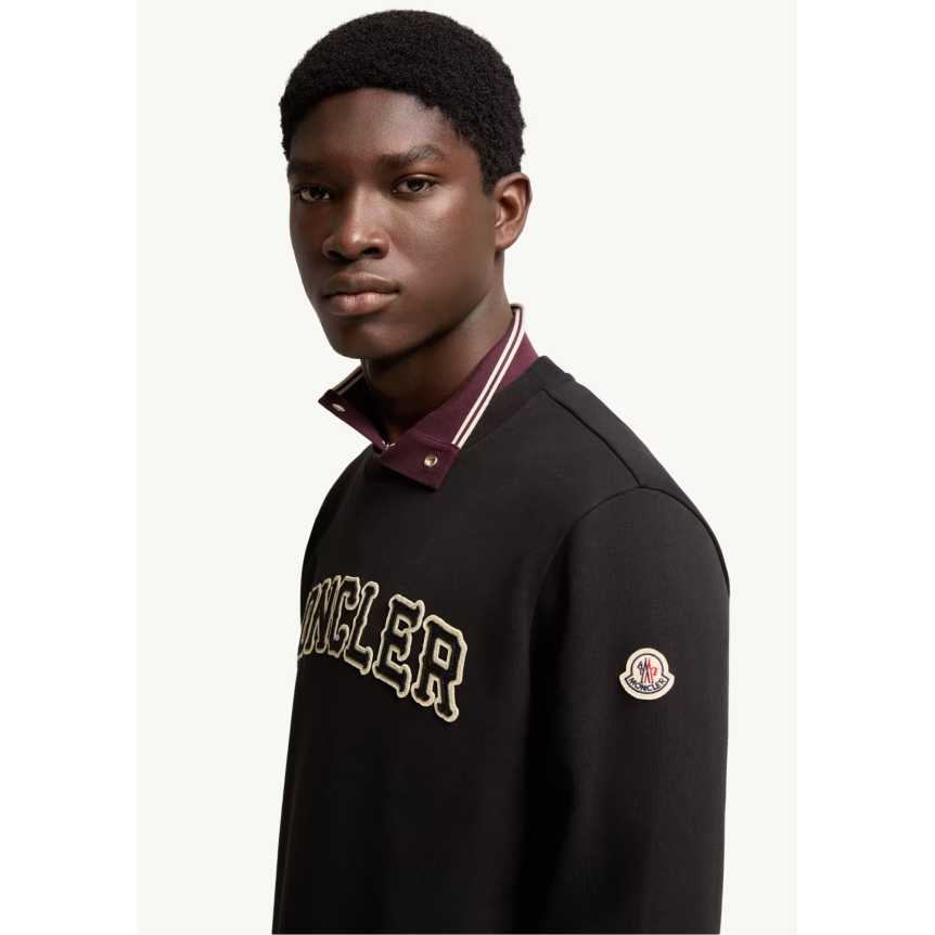 Sweat shirt col rond MONCLER en coton noir avec broderie logo écru