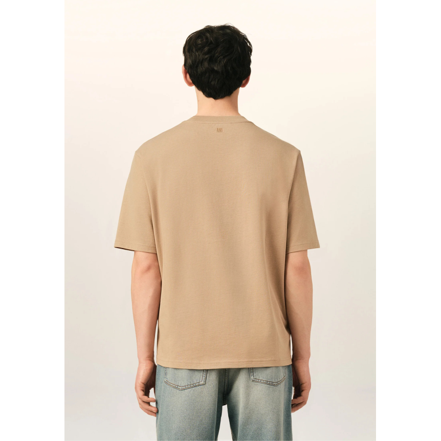 T-shirt col rond coton AMI Paris beige logo coeur embossé beige
