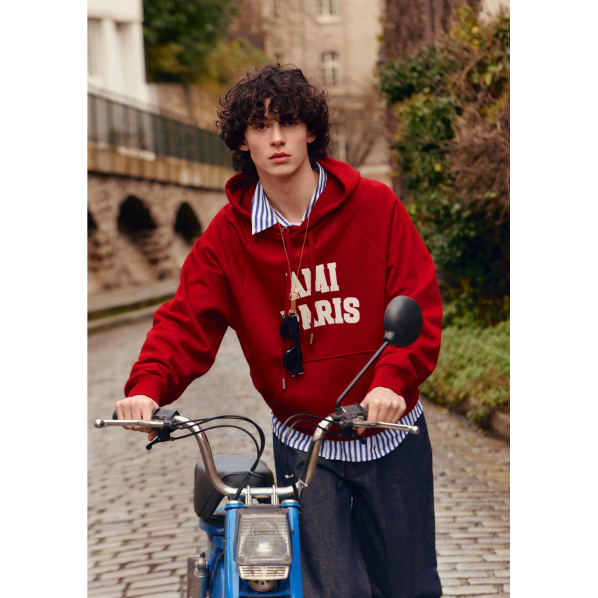 Sweat-shirt à capuche AMI Paris molleton de coton rouge feutrine AMI PARIS blanc
