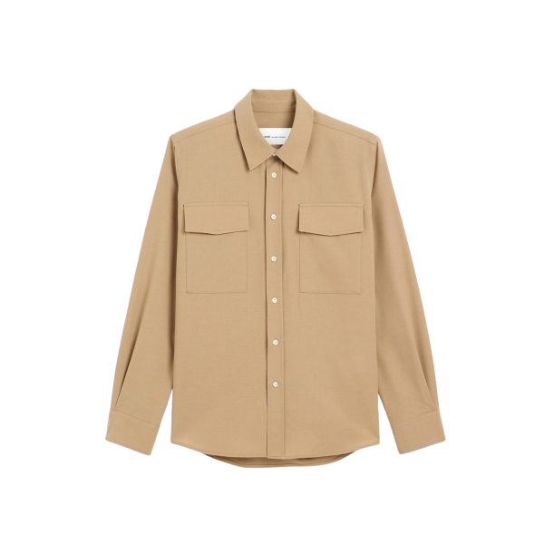 Chemise classique AMI Paris manche longue en sergé de laine beige poches poitrine