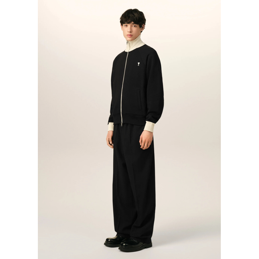 Sweat-shirt zippé AMI Paris en molleton de coton léger non gratté noir bordure col écru broderie cœur blanc
