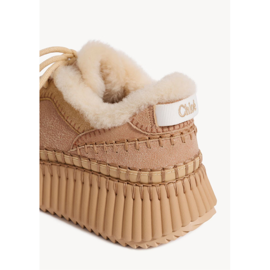 CHLOE Baskets Nama cuir chêvre craquelé marron clair intérieur fourrure shearling écru