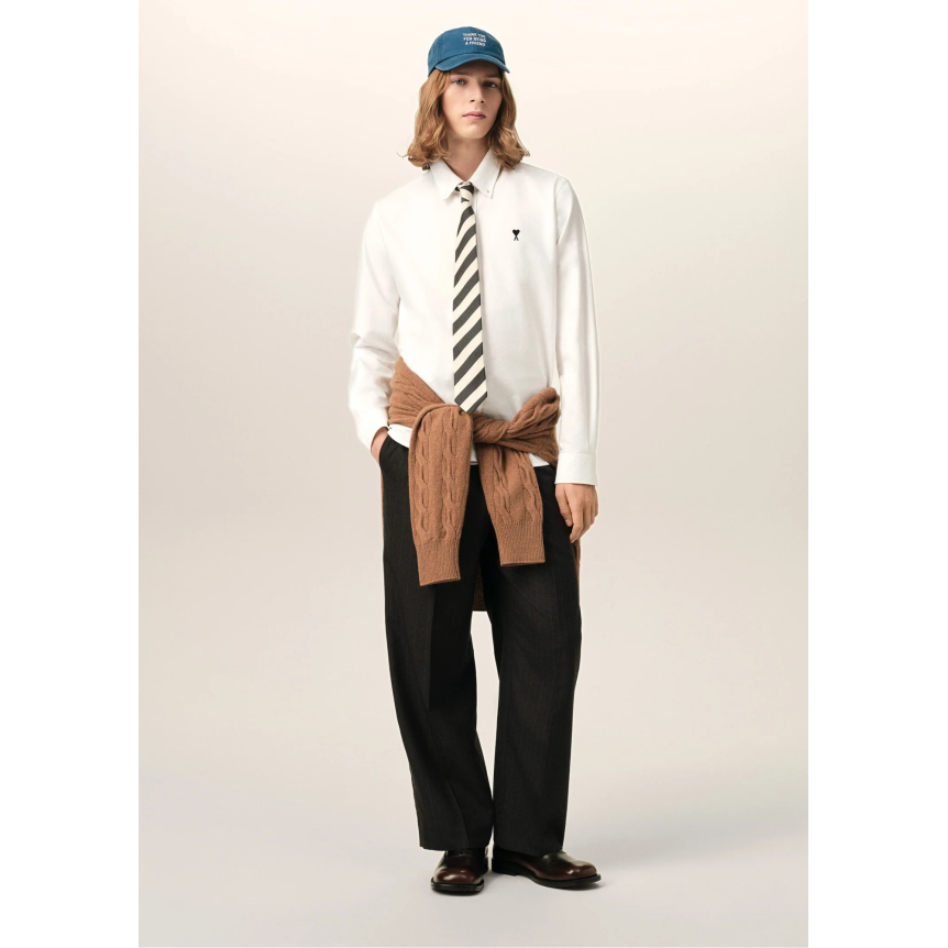 Chemise à col boutonné Oxford AMI Paris en coton blanc broderie cœur noir