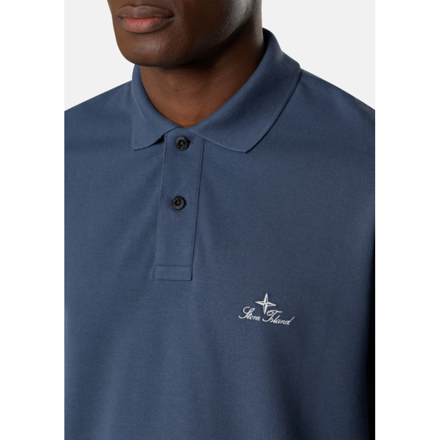 Polo manche courte STONE ISLAND en piqué de coton bio bleu acier broderie héritage
