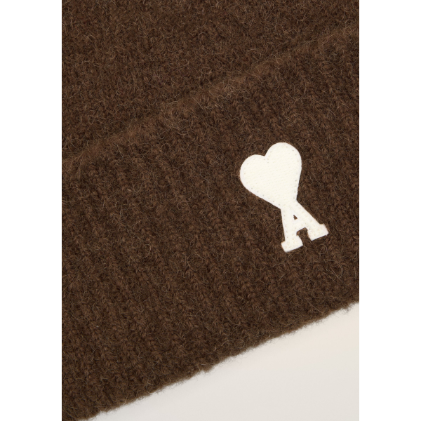 Bonnet AMI PARIS maille laine alpaga marron cœur blanc