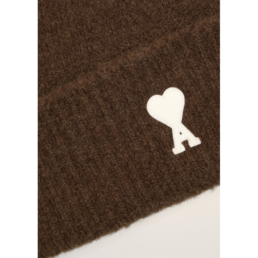 Bonnet AMI PARIS maille laine alpaga marron cœur blanc