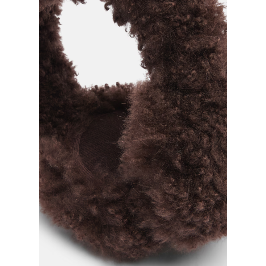 Cache oreilles YVES SALOMON en agneau shearling marron chocolat