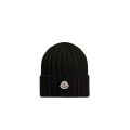 Bonnet en laine vierge côtelée noir à revers logo