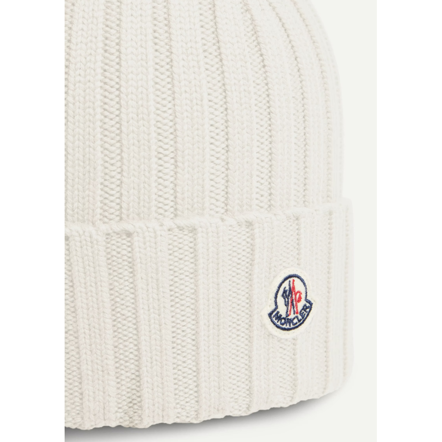 Bonnet en laine vierge côtelée MONCLER blanc à revers logo