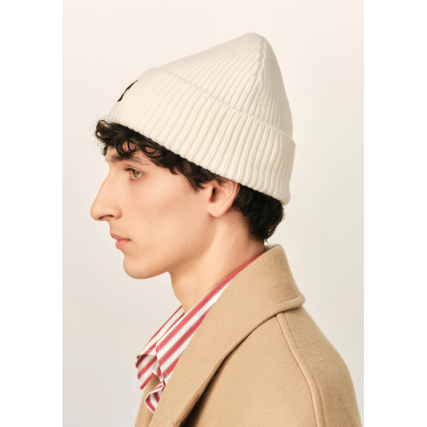 Bonnet AMI Paris maille laine mérinos écru revers cœur noir