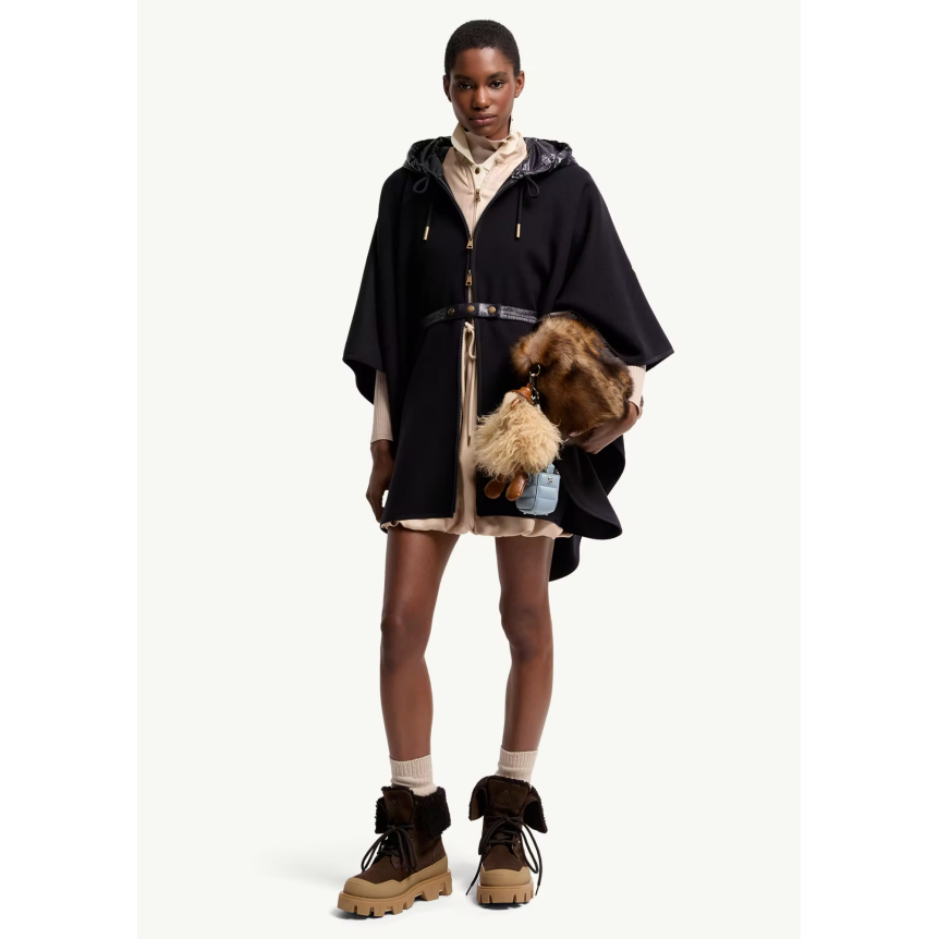 Cape capuche matelassée MONCLER laine vierge mélangée noir ceinture