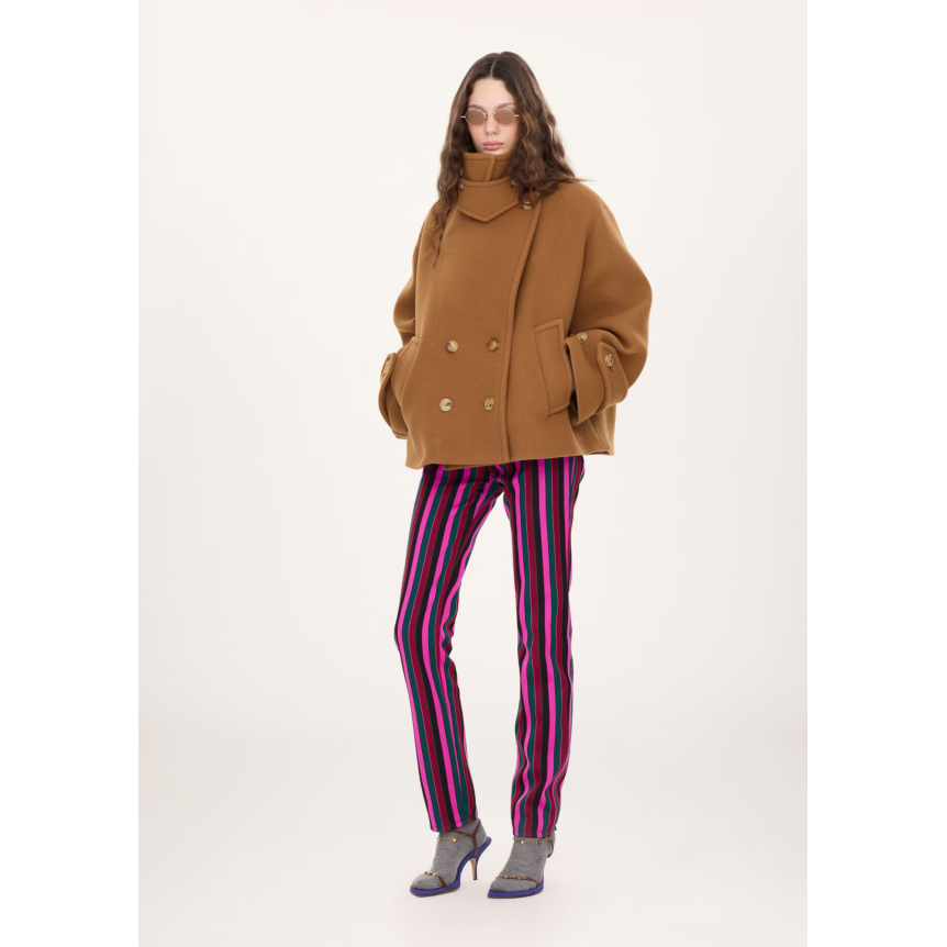 Manteau court oversize croisé CHLOE en laine douce camel mentonnière bouton corne