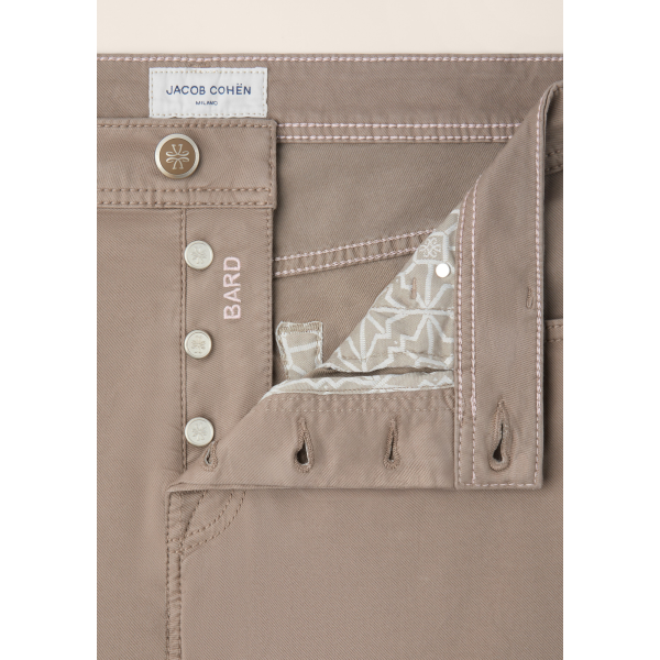 Pantalon JACOB COHEN Bard droit slim toile coton beige