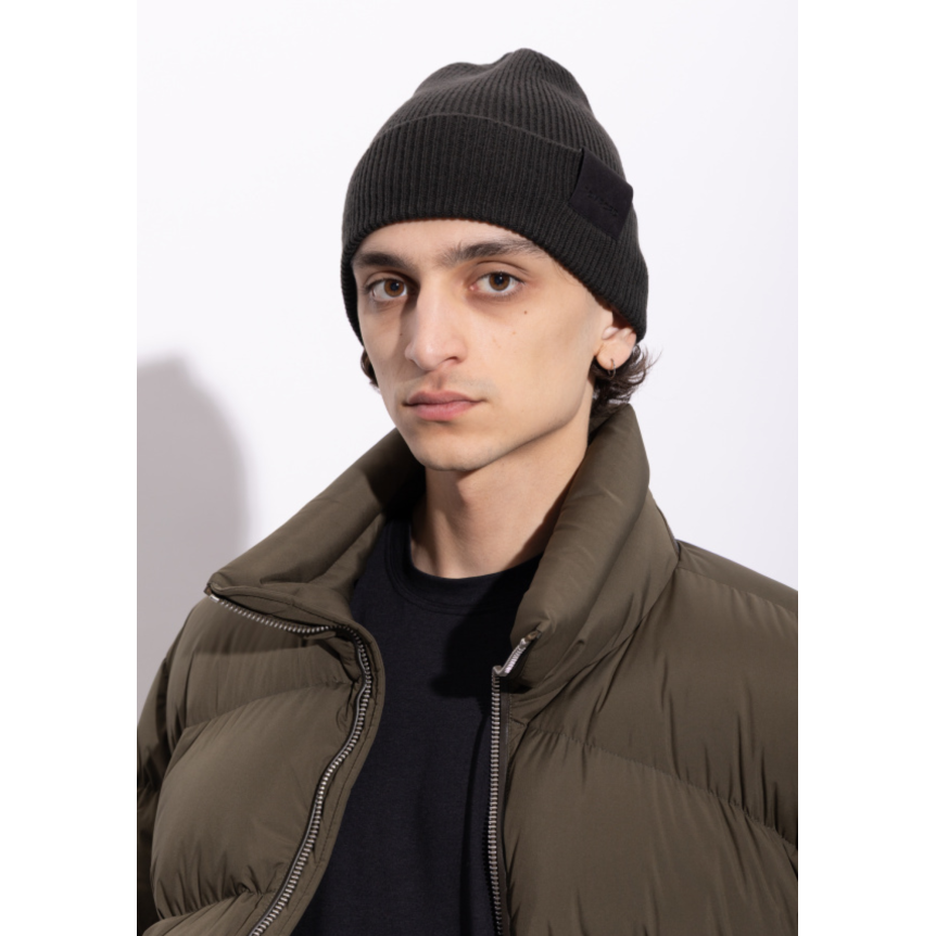 Bonnet TOM FORD cachemire gris foncé revers patch noir