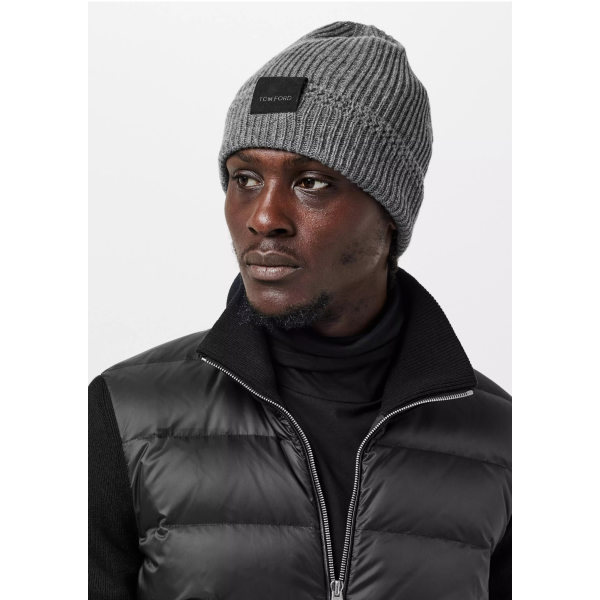 Bonnet TOM FORD cachemire gris clair revers patch noir