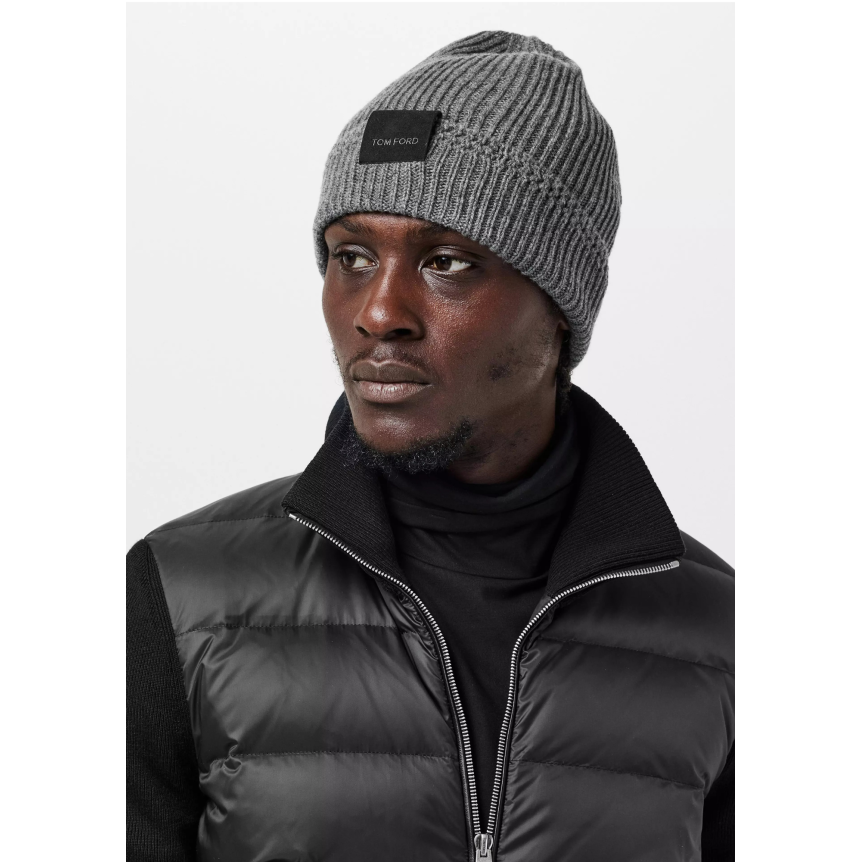 Bonnet TOM FORD cachemire gris clair revers patch noir