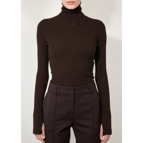Pull col roulé BARBARA BUI en laine mérinos côtelé marron chocolat
