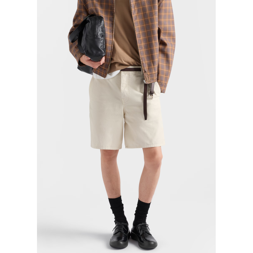 Derbies à lacets PRADA en cuir de veau  brossé noir