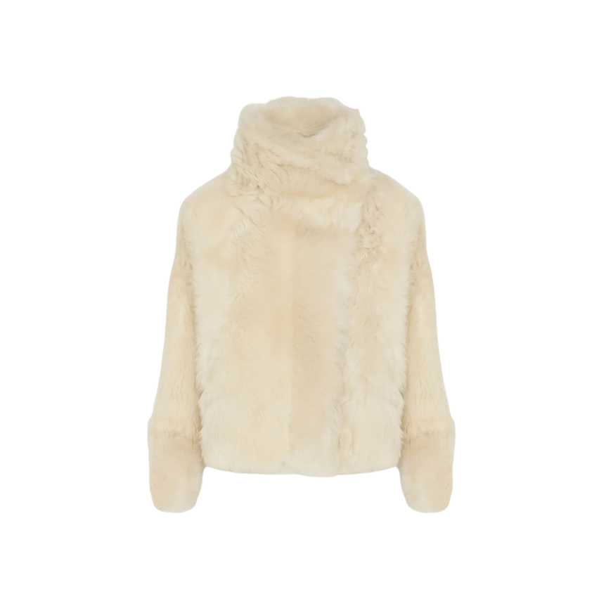 Veste courte YVES SALOMON en peau lainée d'agneau de Toscane écru
