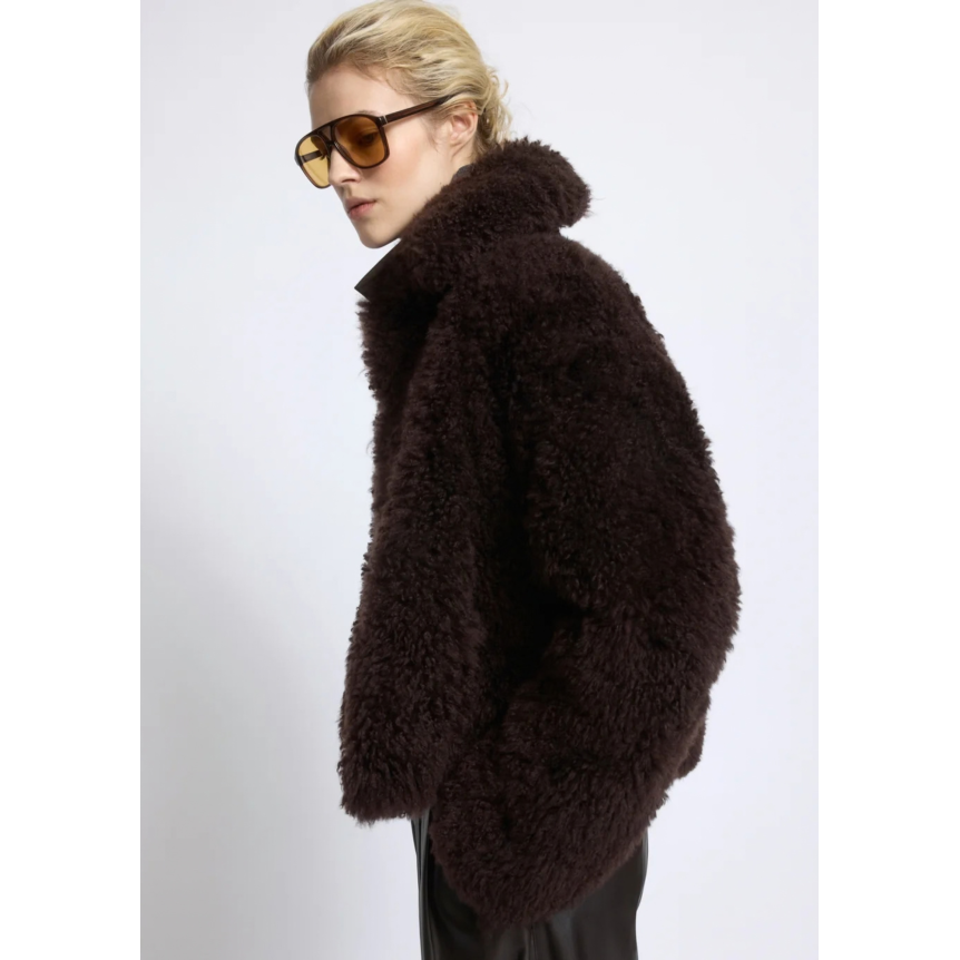 Veste en agneau YVES SALOMON cachemire et maille laine Mérinos poil long marron