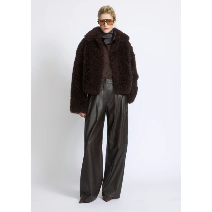 Veste en agneau YVES SALOMON cachemire et maille laine Mérinos poil long marron