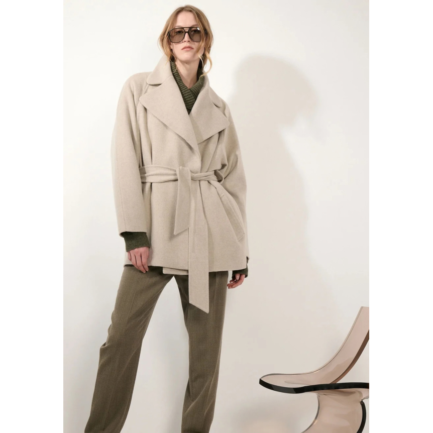 Manteau court BARABRA BUI gros col croisé ceinture laine cachemire gris beige