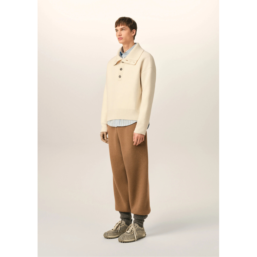 Pull AMI Paris col camionneur à boutons en maille laine écrue