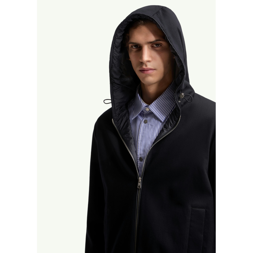 Sweat-shirt zippé cardigan MONCLER en coton mélangé bleu marine à capuche doublée logo cuir