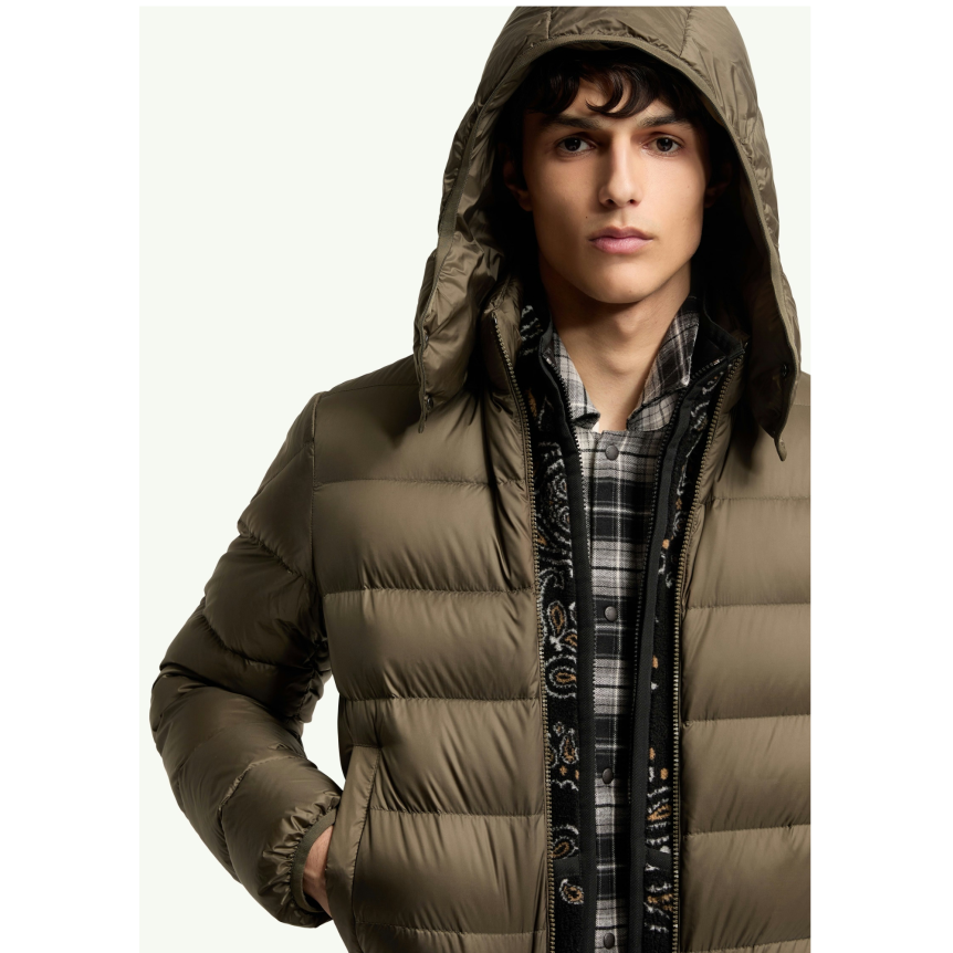 Doudoune courte à capuche MONCLER Ravenlock nylon kaki bande tricolore manche