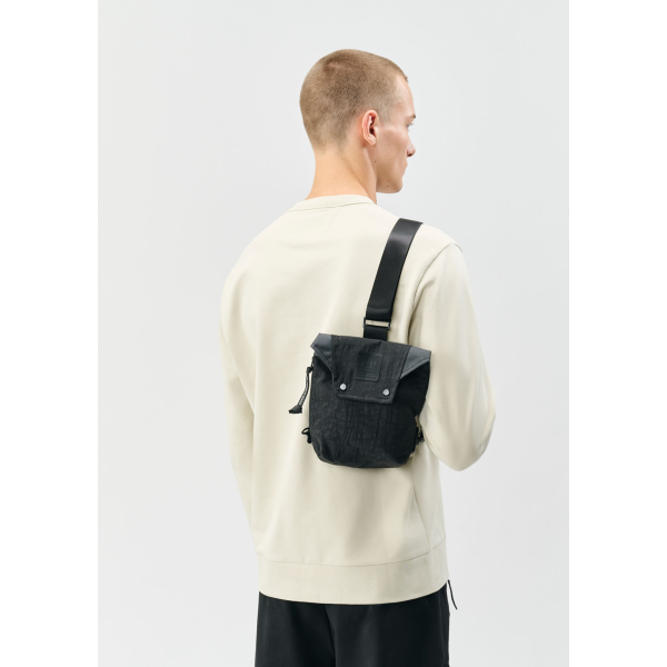 Sac à bandoulière CP COMPANY tissu polyamide Quartz noir Metropolis Series