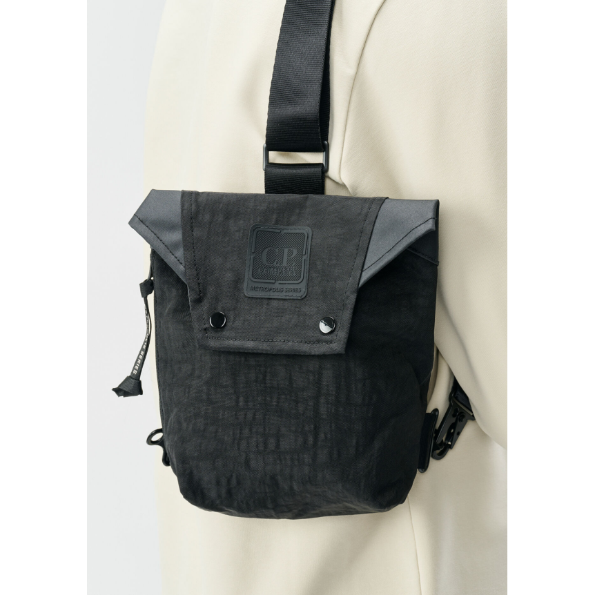 Sac à bandoulière CP COMPANY tissu polyamide Quartz noir Metropolis Series