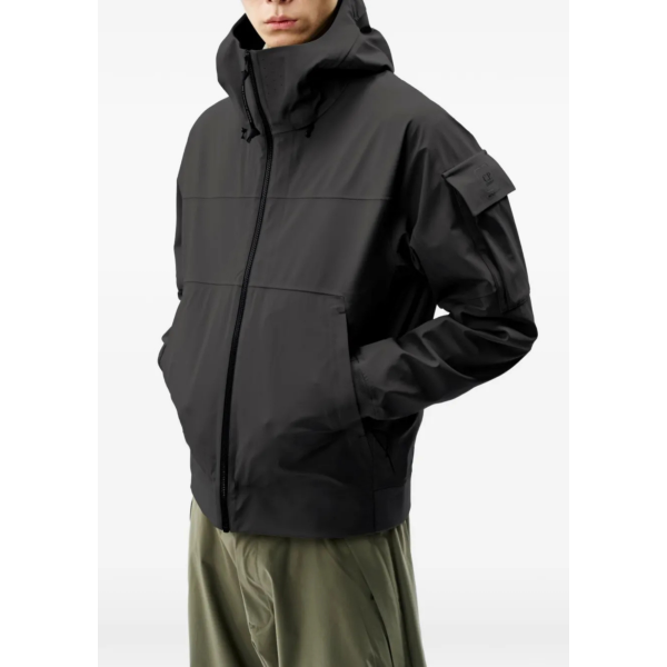 Blouson à capuche zippé CP COMPANY Metro Shell nylon noir Metropolis Series
