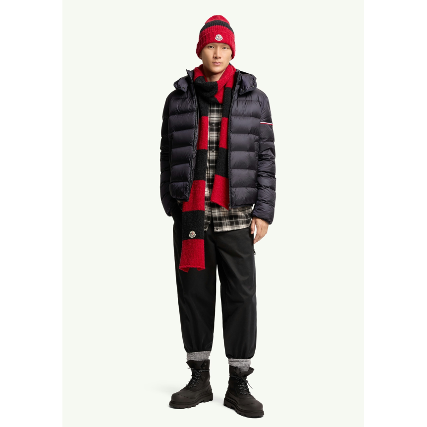 Doudoune courte à capuche MONCLER Ravenlock nylon bleu marine bande tricolore manche